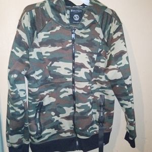 Youths Camouflage Jacket "Stitch Remarkable Brand" Sz Large